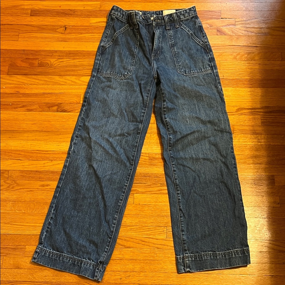 Universal Thread Relaxed Fit Dark Blue Jeans